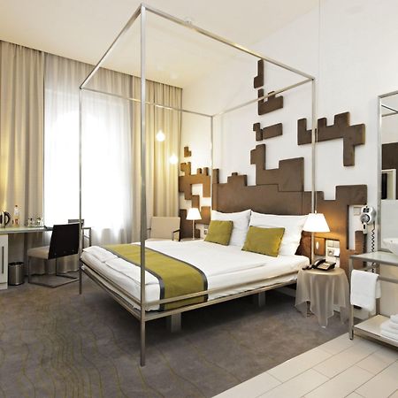 Pure White Hotell Praha Eksteriør bilde
