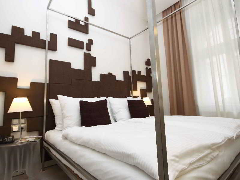 Pure White Hotell Praha Eksteriør bilde