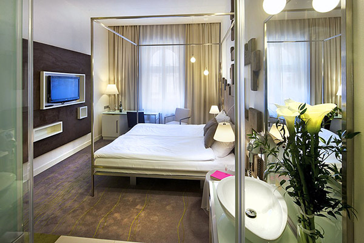 Pure White Hotell Praha Eksteriør bilde
